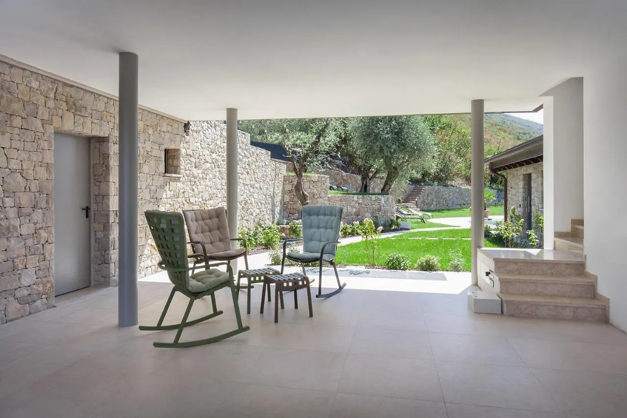 Villa Divina22- Apt Icona Con Piscina E Vista Lago Castelletto Di Brenzone Διαμέρισμα